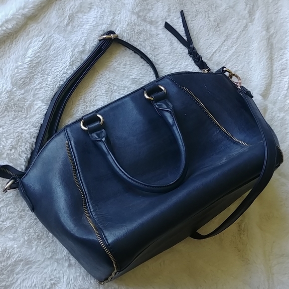 Aldo black purse - Picture 2 of 8